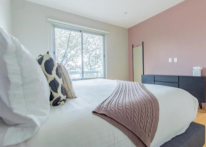Casa de férias 2br Santa Fe Style & Comfort With Gym & Parking