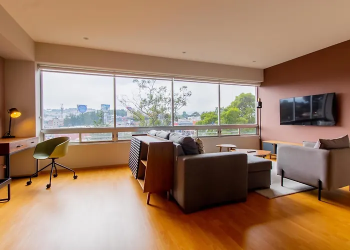 Casa de férias 2br Santa Fe Style & Comfort With Gym & Parking *